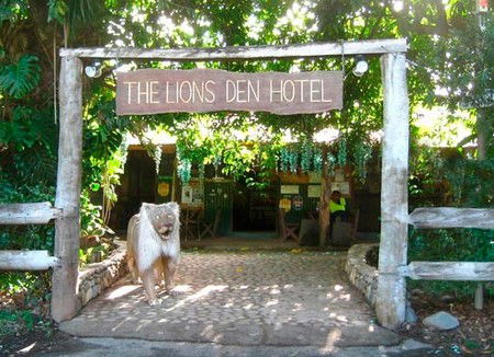 Lions Den Hotel - Accommodation in Brisbane 5
