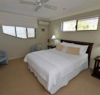 Trigg Retreat Bed And Breakfast - Accommodation in Brisbane
