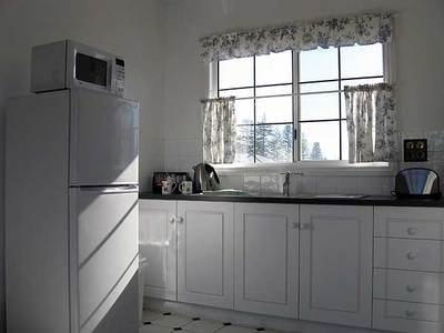 Clearwater Motel Apartments - Accommodation in Brisbane 4