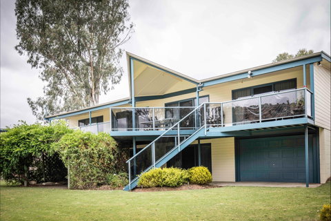 3077 Purnong - River  Shack Rentals - Accommodation in Brisbane 0