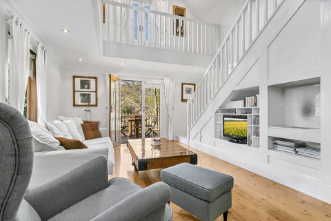 Aldgate Creek Cottage Bed & Breakfast - Accommodation in Brisbane 2
