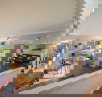 Breeze in Mollymook Beach - Accommodation in Brisbane