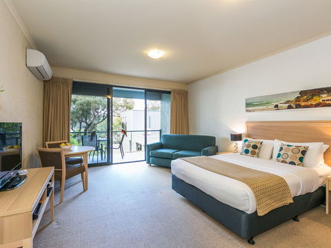 Chatby Lane Lorne - Accommodation in Brisbane 0