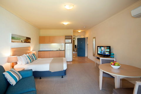 Chatby Lane Lorne - Accommodation in Brisbane 2