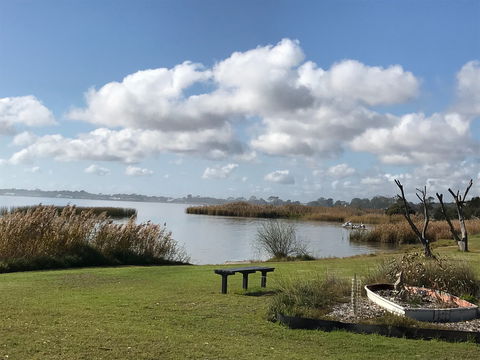 Lake Albert Caravan Park, Meningie SA - Accommodation in Brisbane 2