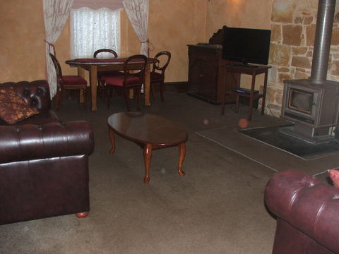 Mintaro Hideaway - Accommodation in Brisbane 1