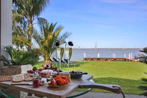 Mulwala 105 - Accommodation in Brisbane 1