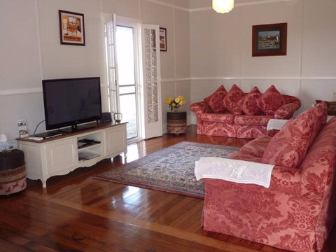 Orangevale At Mount View - Accommodation in Brisbane 1