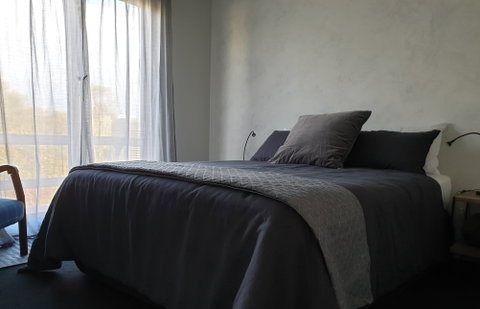 Samphire: Coorong Accomodation - Accommodation in Brisbane 1