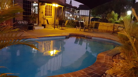 Shakespeare Motel - Accommodation in Brisbane 2