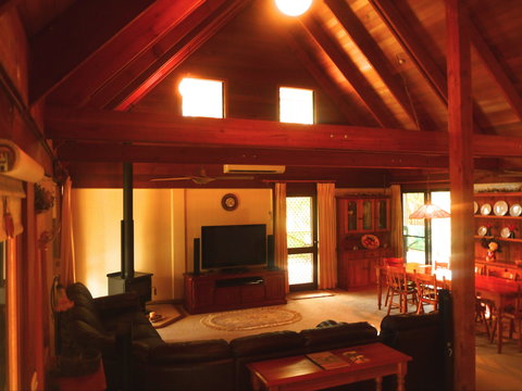 Silverpoint Accommodation - Accommodation in Brisbane 0