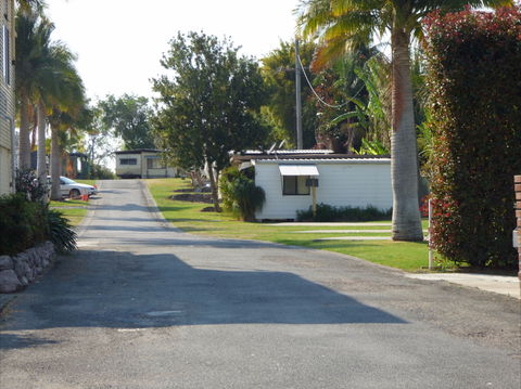 Sundowner Caravan Park - Accommodation in Brisbane 0