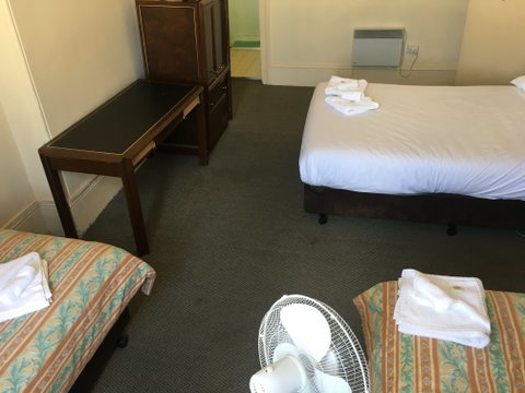 The Victoria Bathurst - Accommodation in Brisbane 1