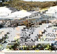 The Boathouse Hotel Patonga - Accommodation in Brisbane
