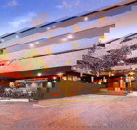 Townhouse Hotel Wagga and Apartments by Townhouse - Accommodation in Brisbane