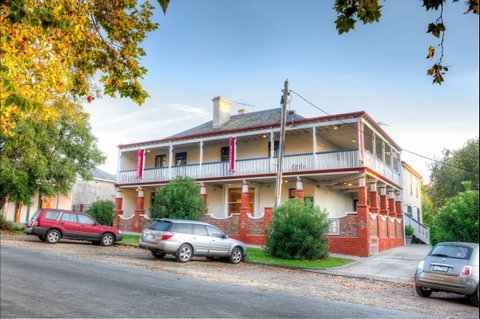 Athelstane House - Accommodation in Brisbane 0