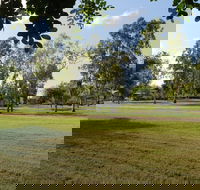 Capella Van Park - Accommodation in Brisbane