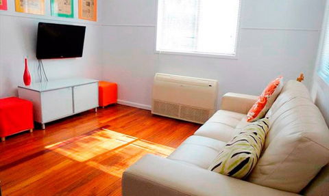 Ella May Holiday Flats - Accommodation in Brisbane 0