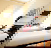 Hotel Claremont Guest House - Accommodation in Brisbane