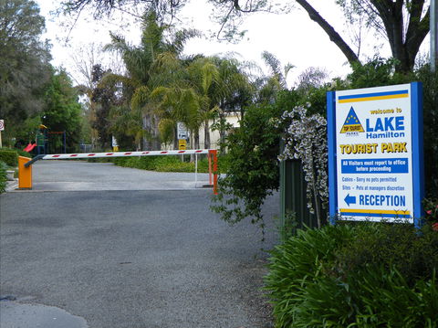 Lake Hamilton Motor Village And Caravan Park - Accommodation in Brisbane 2