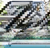 Luxico - Harbourside Retreat - Accommodation in Brisbane