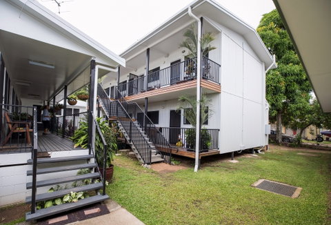 Palm Island Motel - Accommodation in Brisbane 2
