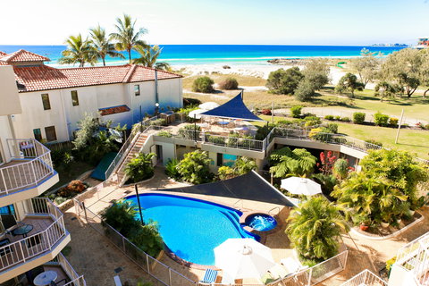 Sandcastles On Currumbin Beach - Accommodation in Brisbane 0