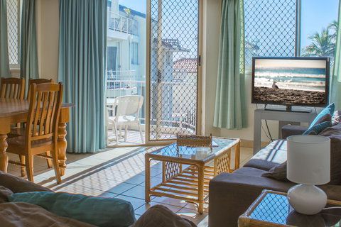 Sandcastles On Currumbin Beach - Accommodation in Brisbane 1