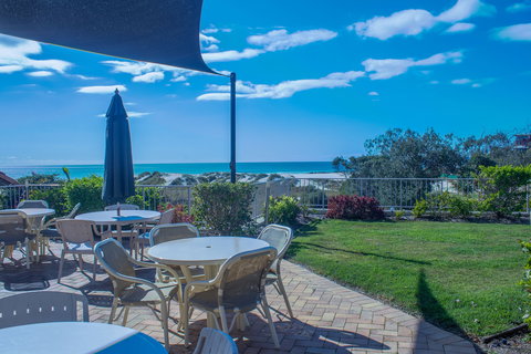 Sandcastles On Currumbin Beach - Accommodation in Brisbane 2