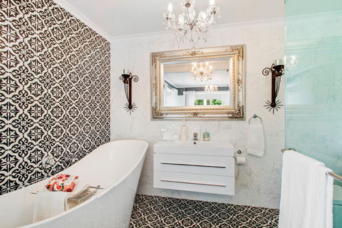 Sunnydell - Accommodation in Brisbane 0