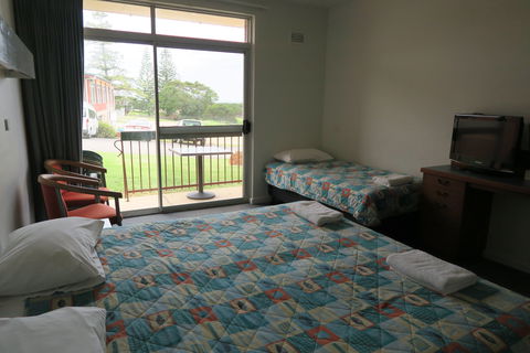 Tathra Hotel - Motel - Accommodation in Brisbane 2