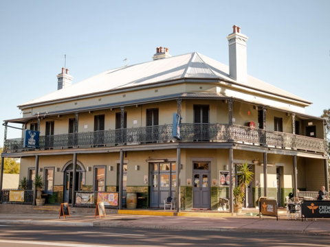 The Family Hotel Maitland - Accommodation in Brisbane 0