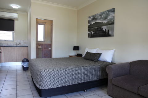 Tumut Apartments - Accommodation in Brisbane 1