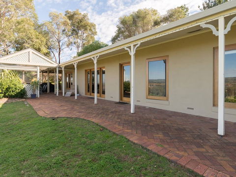 131 - Heart Of The Vale - Accommodation in Brisbane 1