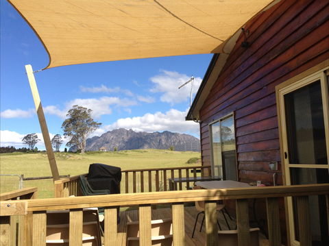 AAA Granary Accommodation - The Last Resort - Accommodation in Brisbane 1