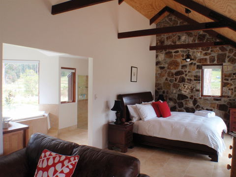 Adventure Bay Retreat - Accommodation in Brisbane 2