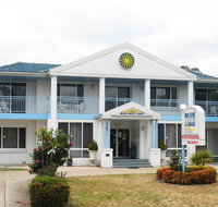 Blue and White Lodge - Accommodation in Brisbane