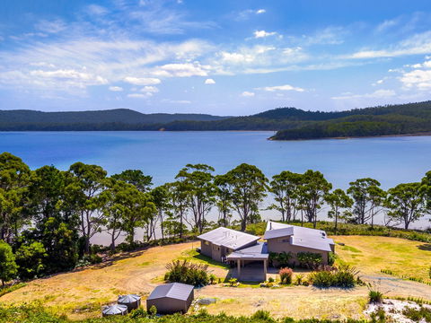 Cloudy Bay Lagoon Estate - Accommodation in Brisbane 0