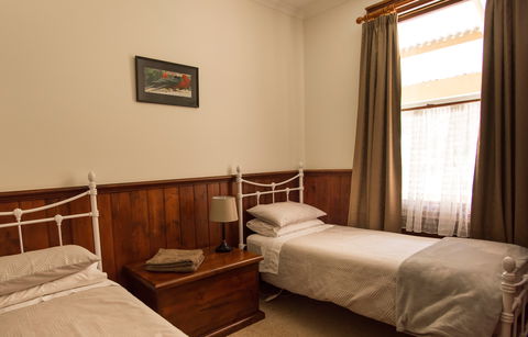 Creek Cottage Walhalla - Accommodation in Brisbane 2