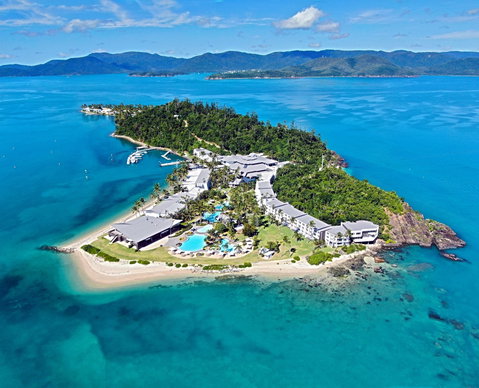 Daydream Island Resort And Living Reef - Accommodation in Brisbane 0