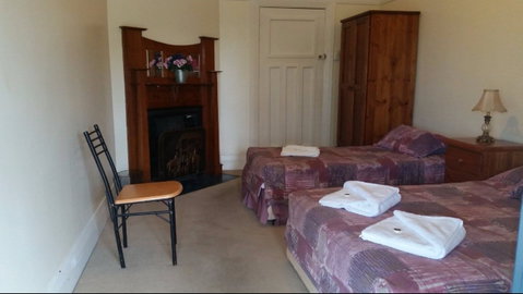 Kitchener Hotel - Accommodation in Brisbane 2