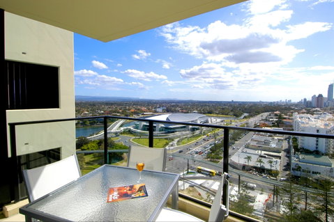 Mantra Broadbeach On The Park - Accommodation in Brisbane 2