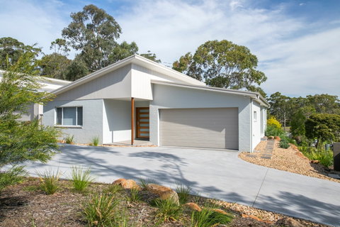 Melt Away Stress - Accommodation in Brisbane 0