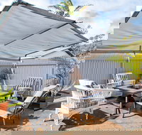 Middle Sea - Accommodation in Brisbane