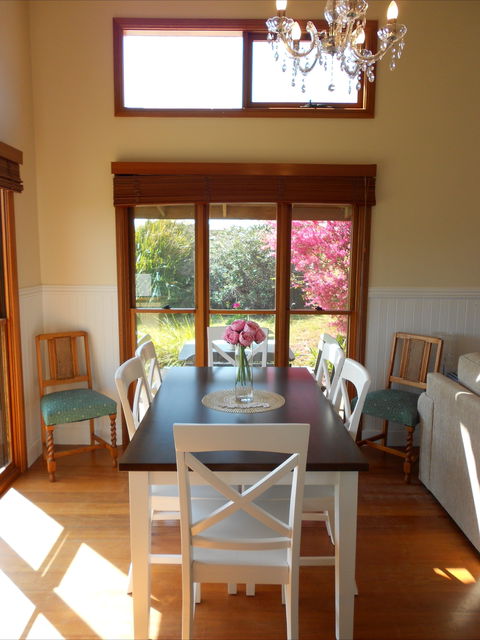 Milton Country Retreat: The Chocolate Cottages - Accommodation in Brisbane 1