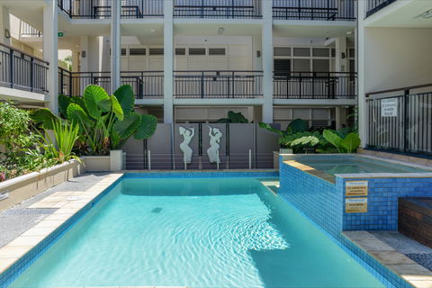Paradiso Resort - Accommodation in Brisbane 1