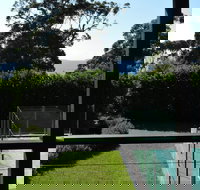 Poolside at Hyams - Accommodation in Brisbane