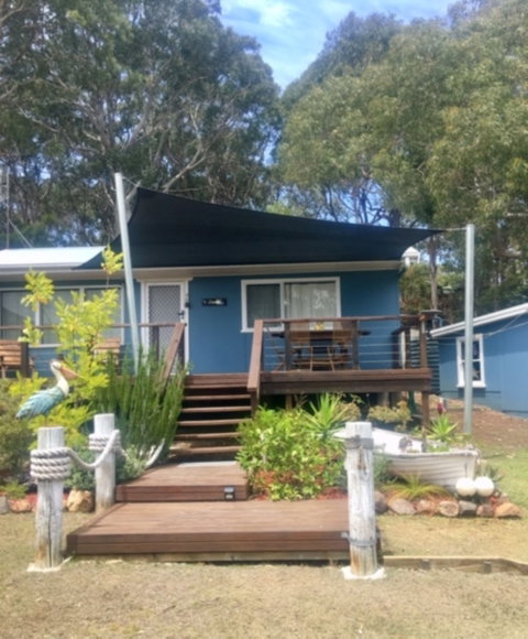 Retro Cottage - Accommodation in Brisbane 0