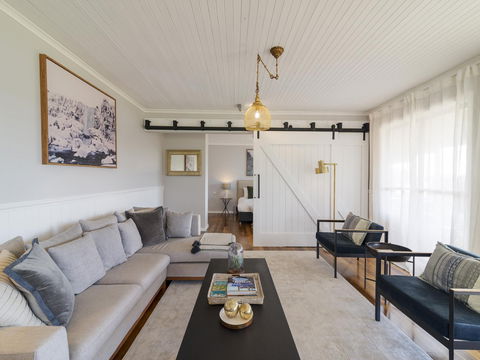 Stargazers Luxury Cottage - Accommodation in Brisbane 0