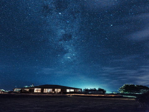 Stargazers Luxury Cottage - Accommodation in Brisbane 1